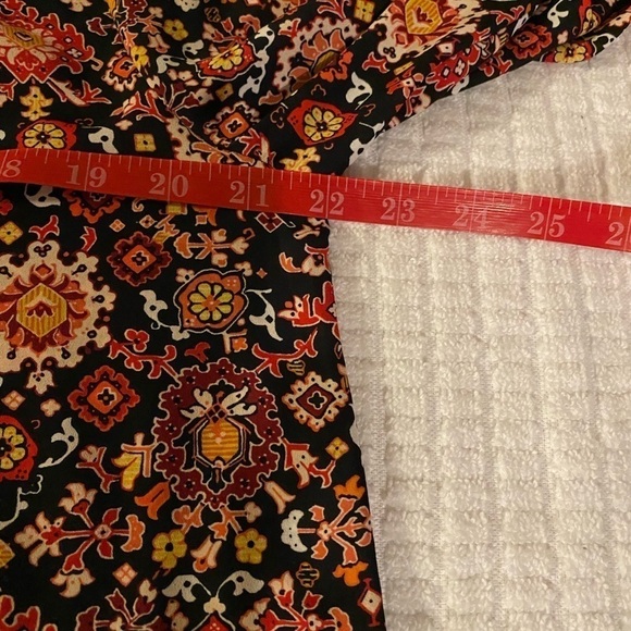 LOFT Print Multicolor Women’s Blouse - Picture 8 of 10